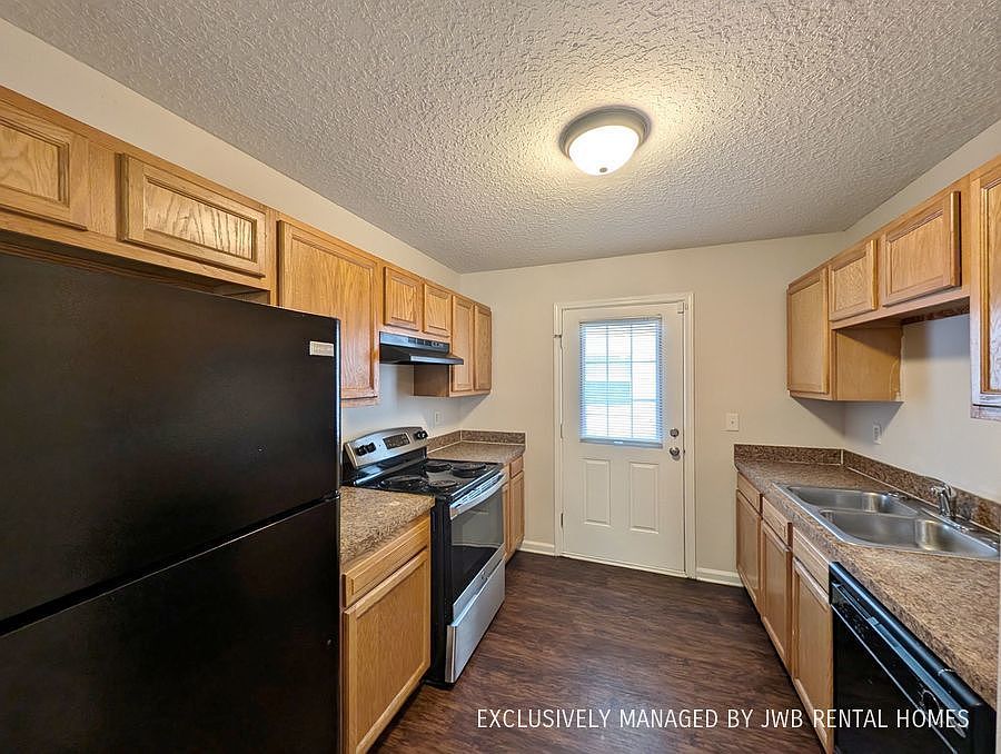 1st image of 8431 Jasper Ave