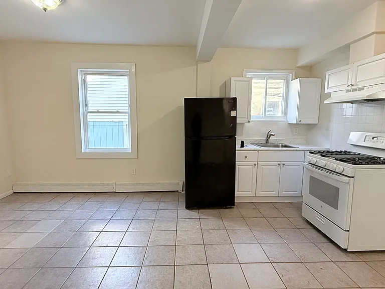236 Greenwich Ave #5 — Photo 12