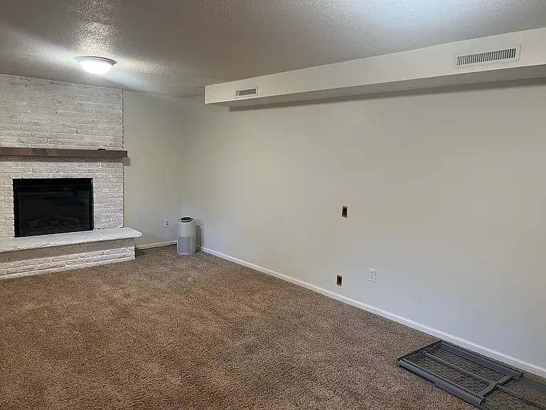 4106 Buttercup Ln — Photo 13