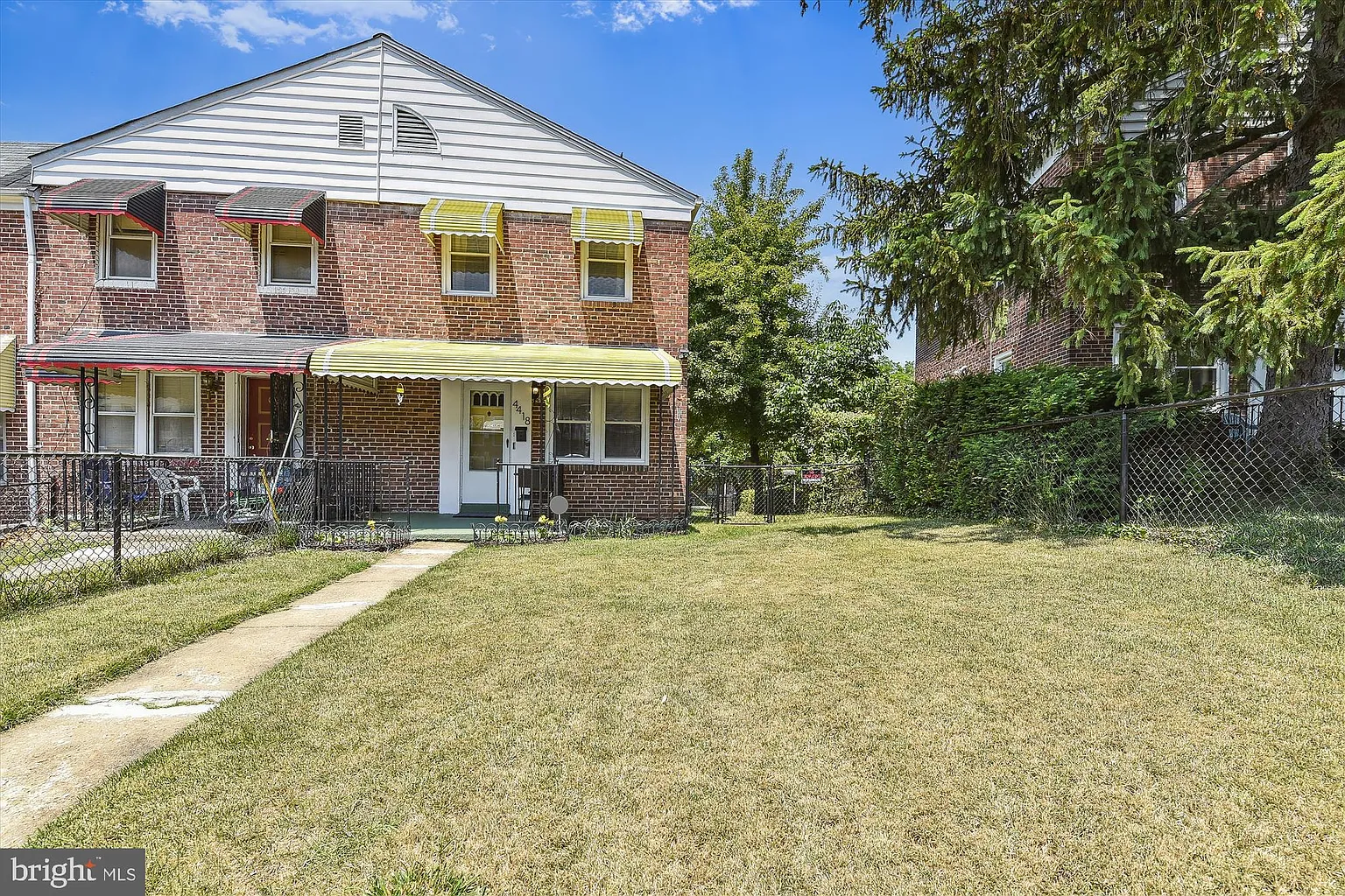 4418 Manorview Rd photo 1