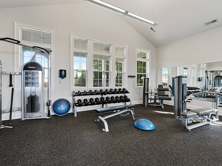HilliardSummit_2021_FitnessCenter_02
