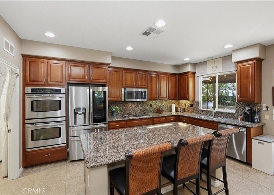 1st image of 28939 Davenport Ln