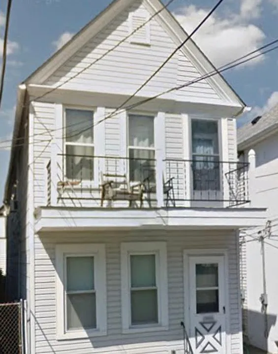 1926 E 123rd St #FH
