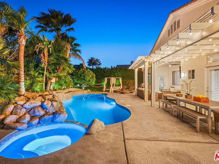 1083 E Circulo San Sorrento Rd — Photo 69