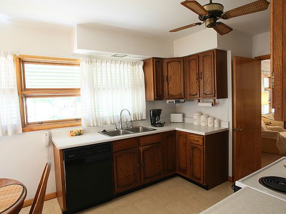 3rd image of 3016 McDonald St