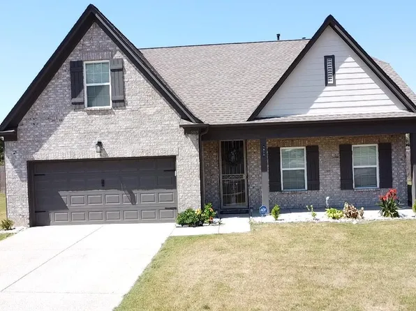 5819 Tucker Landing Dr, Horn Lake, MS 38637