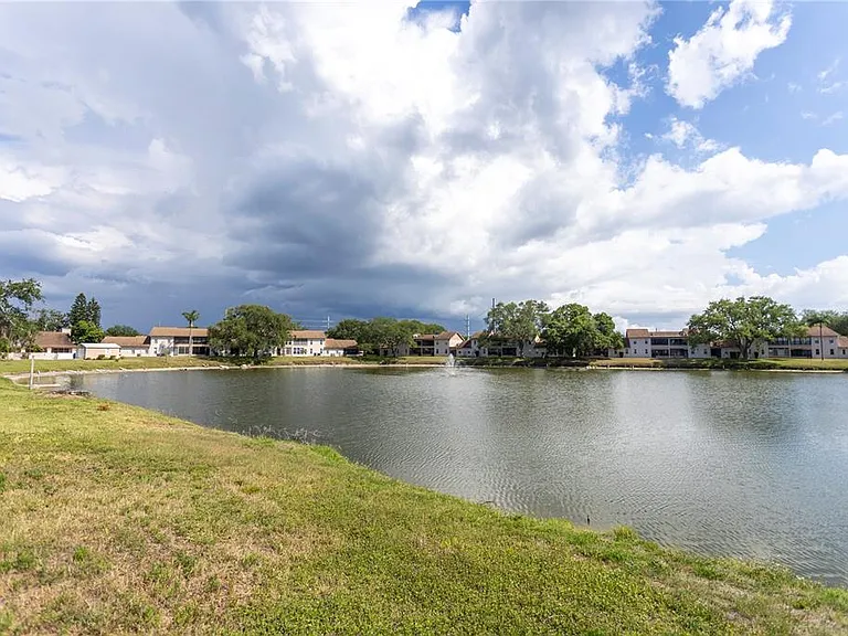 3840 Staysail Ln #3840 — Photo 42