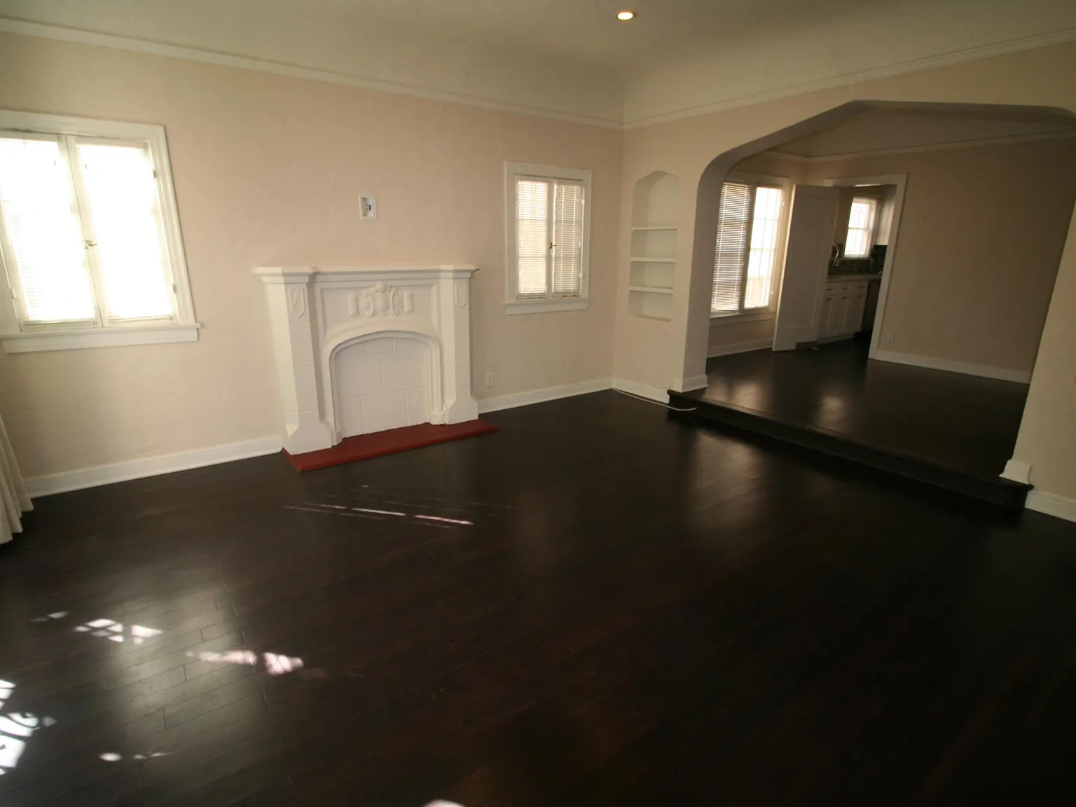 2 bed, 1450 sqft, $3,725 — Photo 2