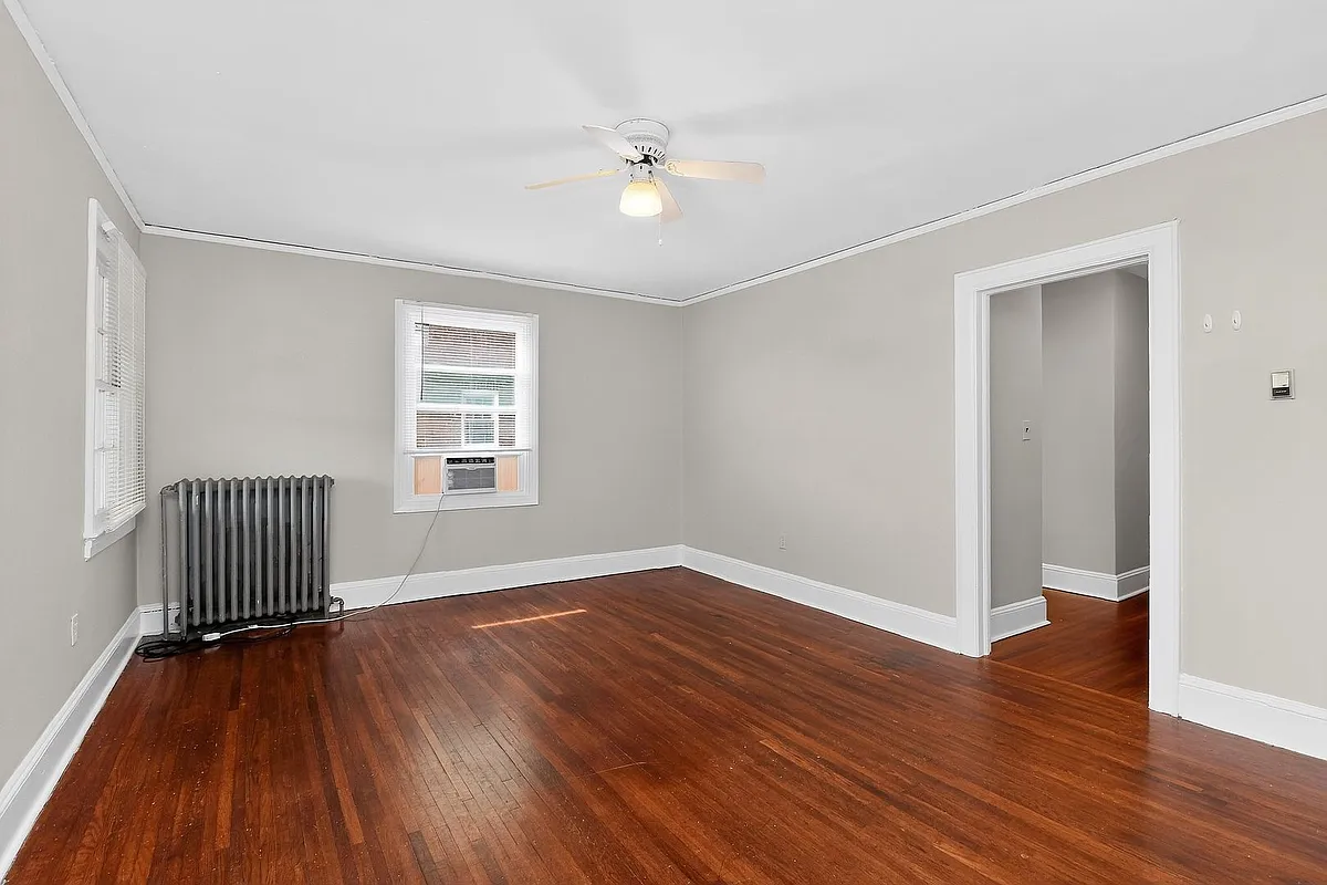 Building Photo - 1412 Park Dr #1