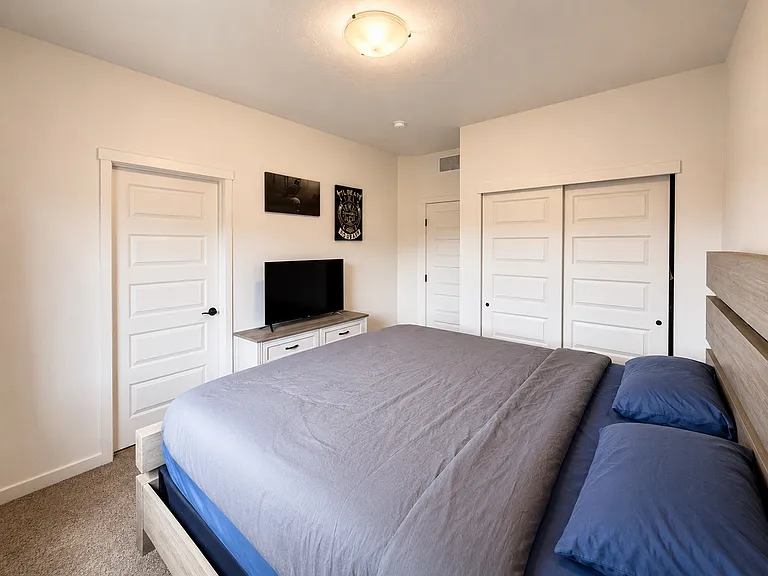 251 Paige Rd — Photo 10