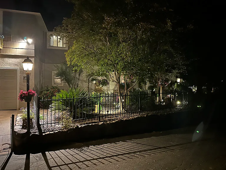 720 Sky Mountain Ln — Photo 32