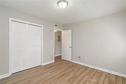 Chestnut Commons — Photo 8