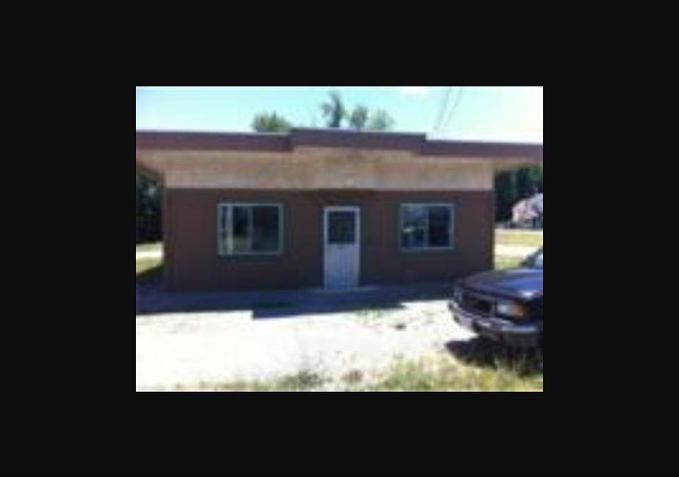 1st image of 3829 W Erie Ave