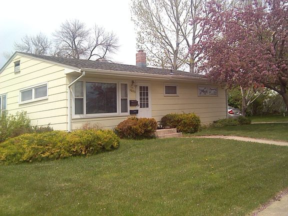 Corner lot view