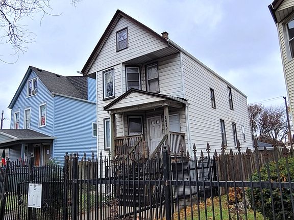 5th image of 2030 N Laramie Ave