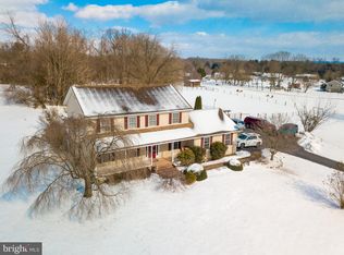 1632 Tice Rd, Falling Waters, WV 25419