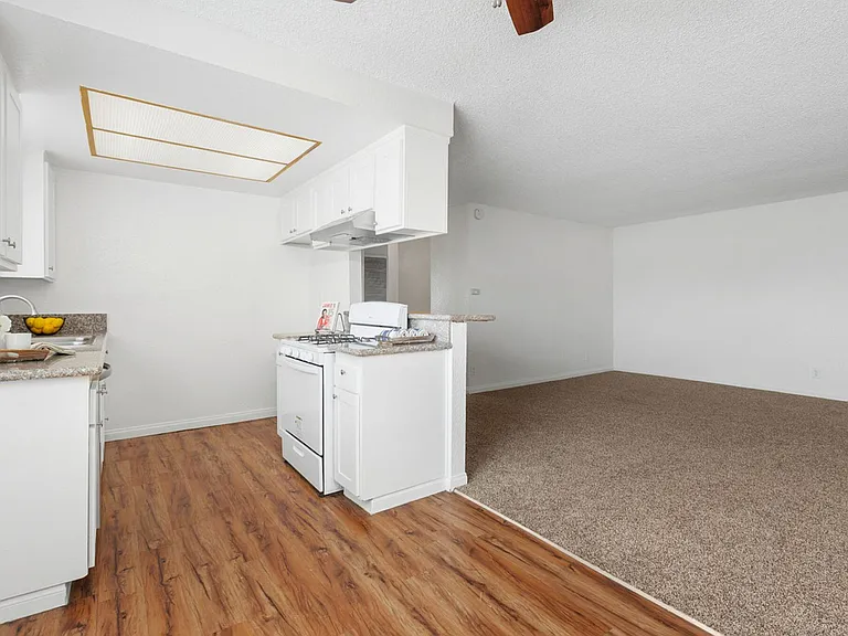 Welcome Home to Woodhaven Apartments — Photo 17