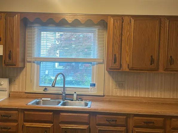 84 Markey St #84, Bellville, OH 44813