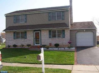 134 Wagon Wheel Rd, Norristown, PA 19403