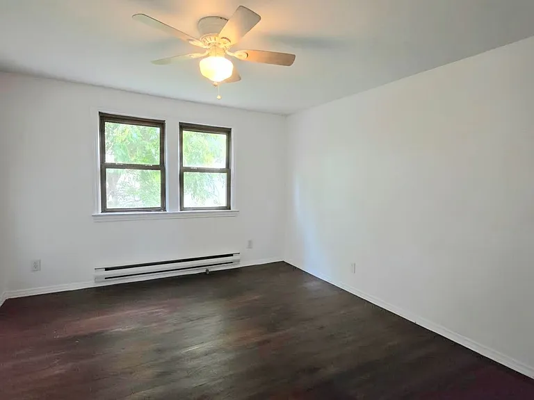 592 Beverly Rd #2 — Photo 5