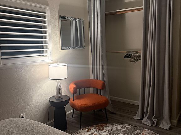 4th image of 1661 Ridley Ave #A