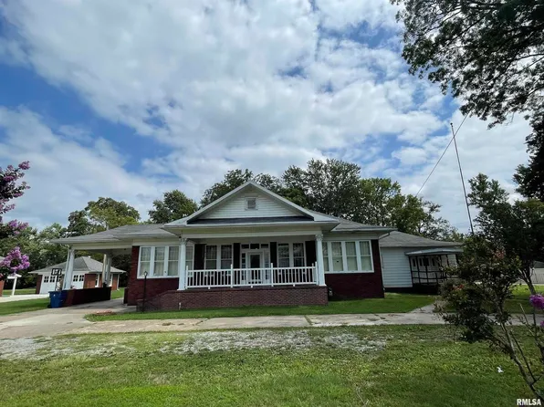 801 W Main St, Carmi, IL 62821