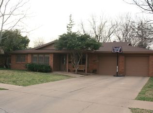 3810 63rd Dr, Lubbock, TX 79413