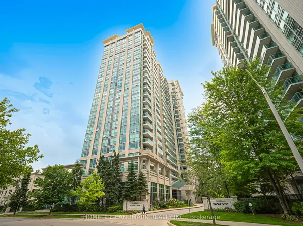 17 Anndale Dr #701, Toronto, ON M2N 2W7
