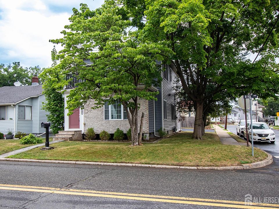 1st image of 164 Riva Ave