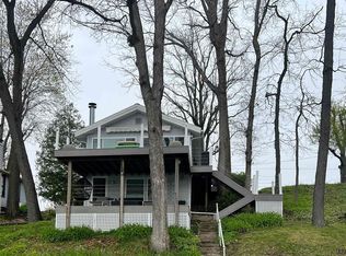 40 Ems R2a Ln, Pierceton, IN 46562