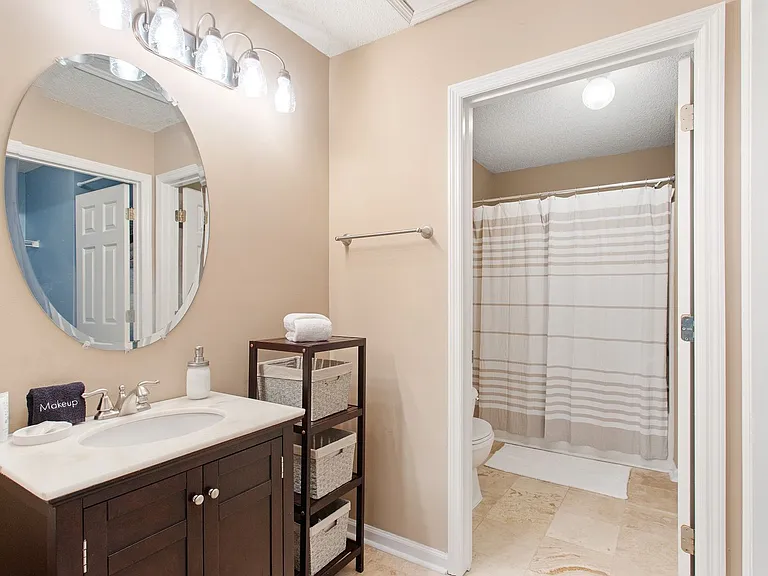 1361 Pinnacle Ln — Photo 23