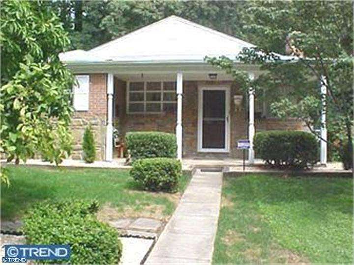 1st image of 204 Forest Dr