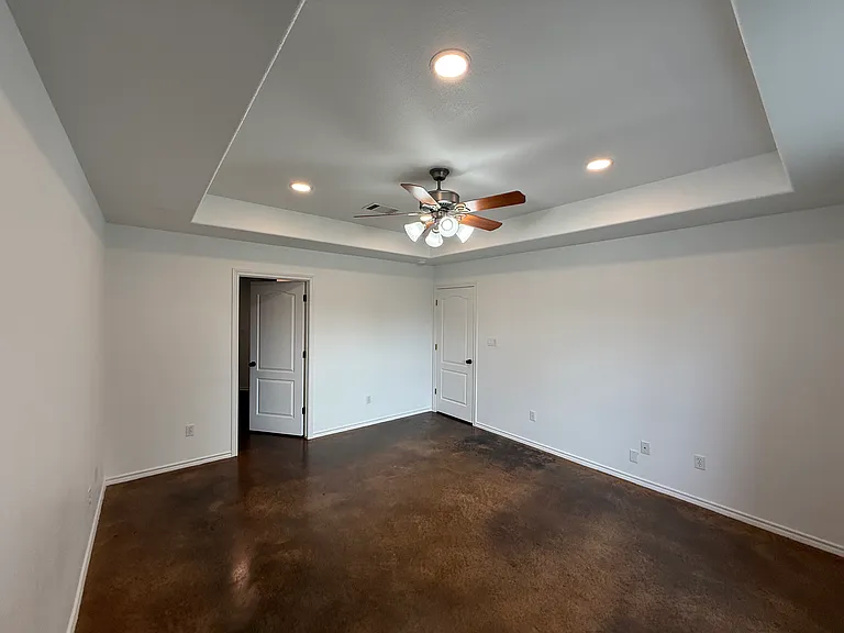 430 Summit Ridge Dr N — Photo 11