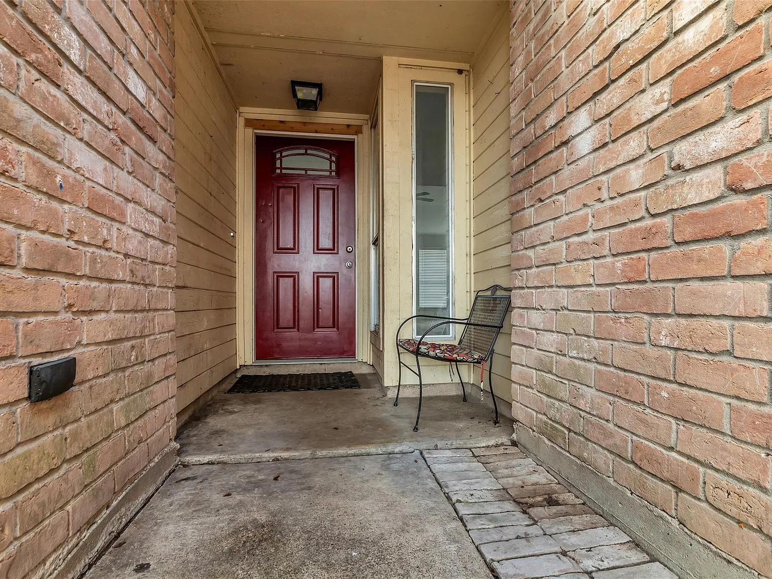 3 bed, 2.0 bath, 1548 sqft, $1,795 — Photo 3