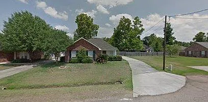 Building Photo - 14186 Parkridge Dr