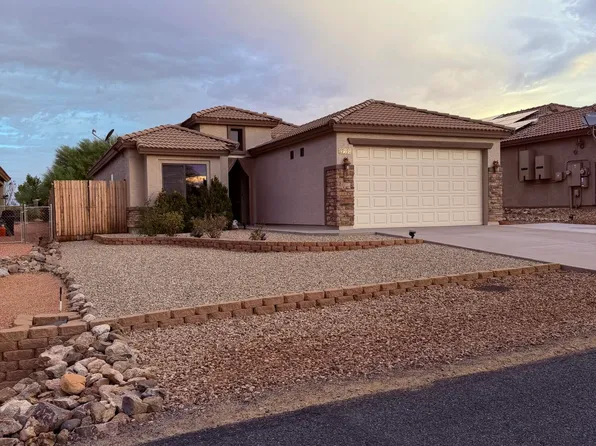 27170 S BENNETT Way, Congress, AZ 85332