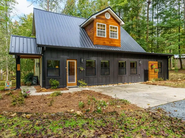 331 Rocky Hollow, Ellijay, GA 30536