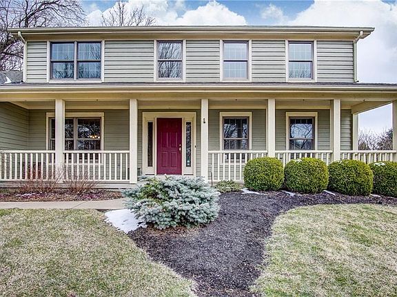4th image of 6510 Staverton Dr