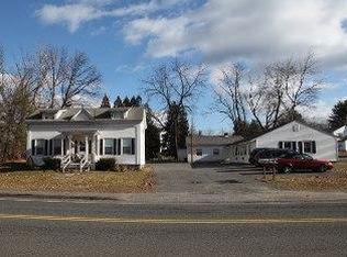 1039 N Pleasant St APT 5, Amherst, MA 01002