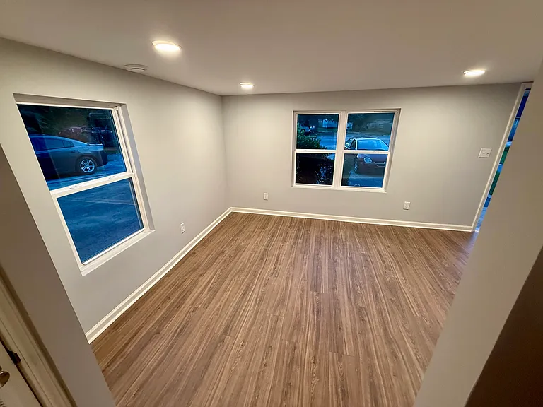 1024 King Blvd #C2 — Photo 6