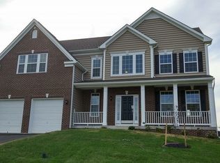 303 Five Forks Dr, Harpers Ferry, WV 25425