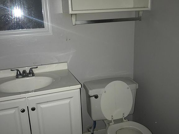 3rd image of 3458 Sockwell Blvd