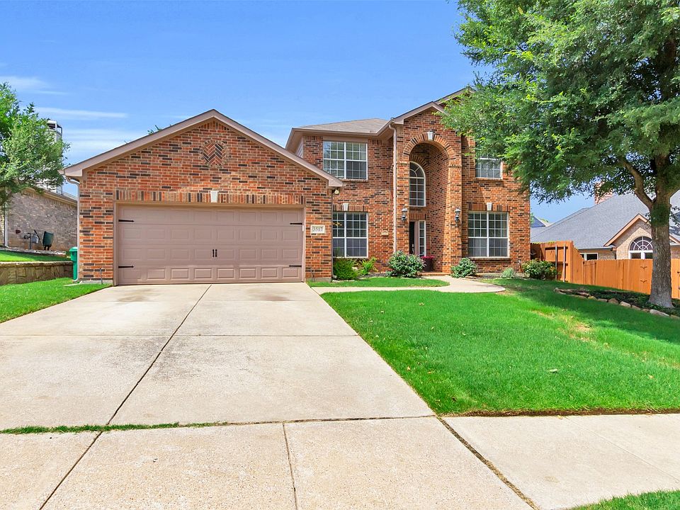 1st image of 3517 Stanford Dr