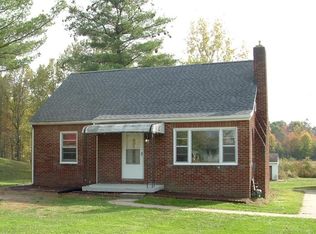 4486 Hayes Rd, Ravenna, OH 44266