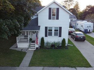 1218 Fitzhugh St, Bay City, MI 48708