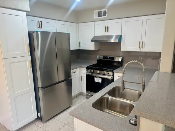 3144 Tarpon Dr Unit 204, Las Vegas, NV 89120