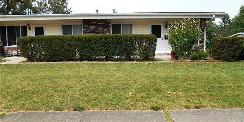1st image of 877 Bryant Ave #871