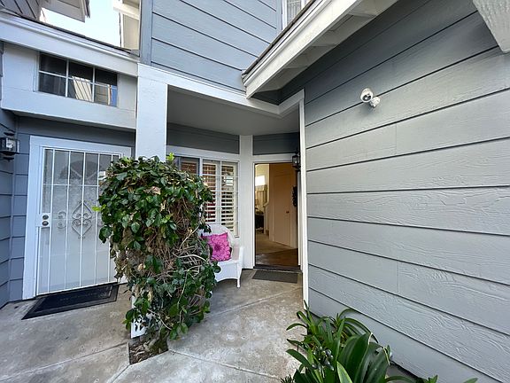 3rd image of 13576 Eucalyptus St