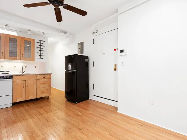 140 West 10th Street BTE image 2 of 8