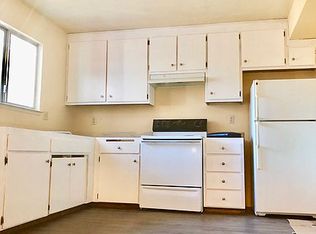 1810 Laurel Ave, Redding, CA 96001